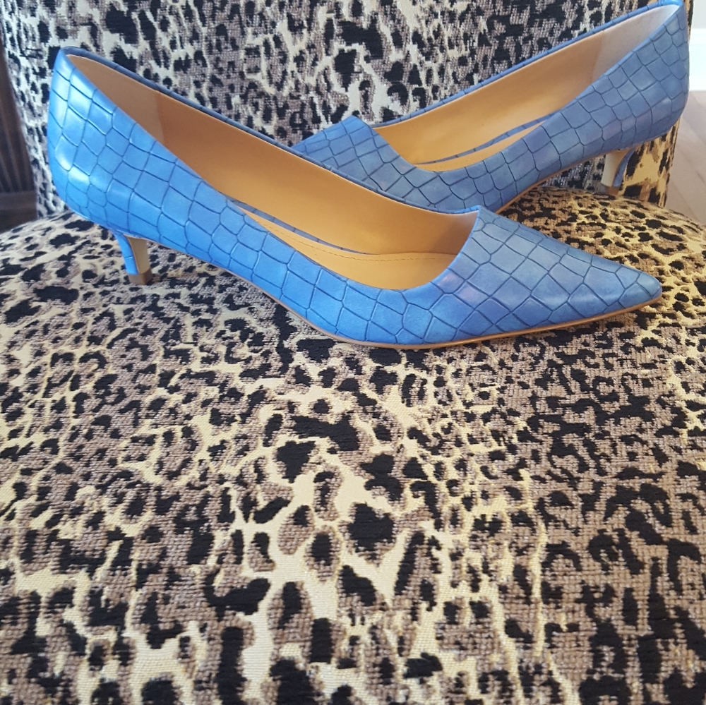 kitten heels